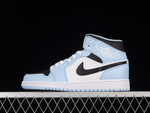 Купить кроссовки Nike Air Jordan 1 Mid Ice Blue (GS) в баскетбольном магазине futbasket.ru