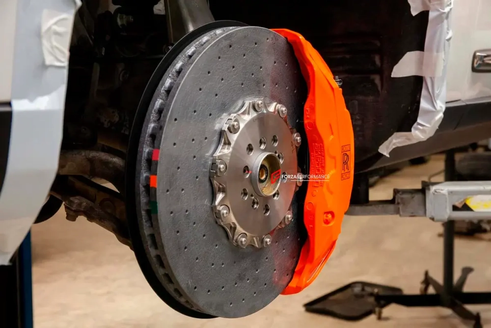 КАРБОН КЕРАМИЧЕСКАЯ УСИЛЕННАЯ ТОРМОЗНАЯ СИСТЕМА ДЛЯ ROLLS-ROYCE CULLINAN 2018-2024 Роллс Ройс