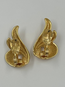 Клипсы с брашировкой Monet