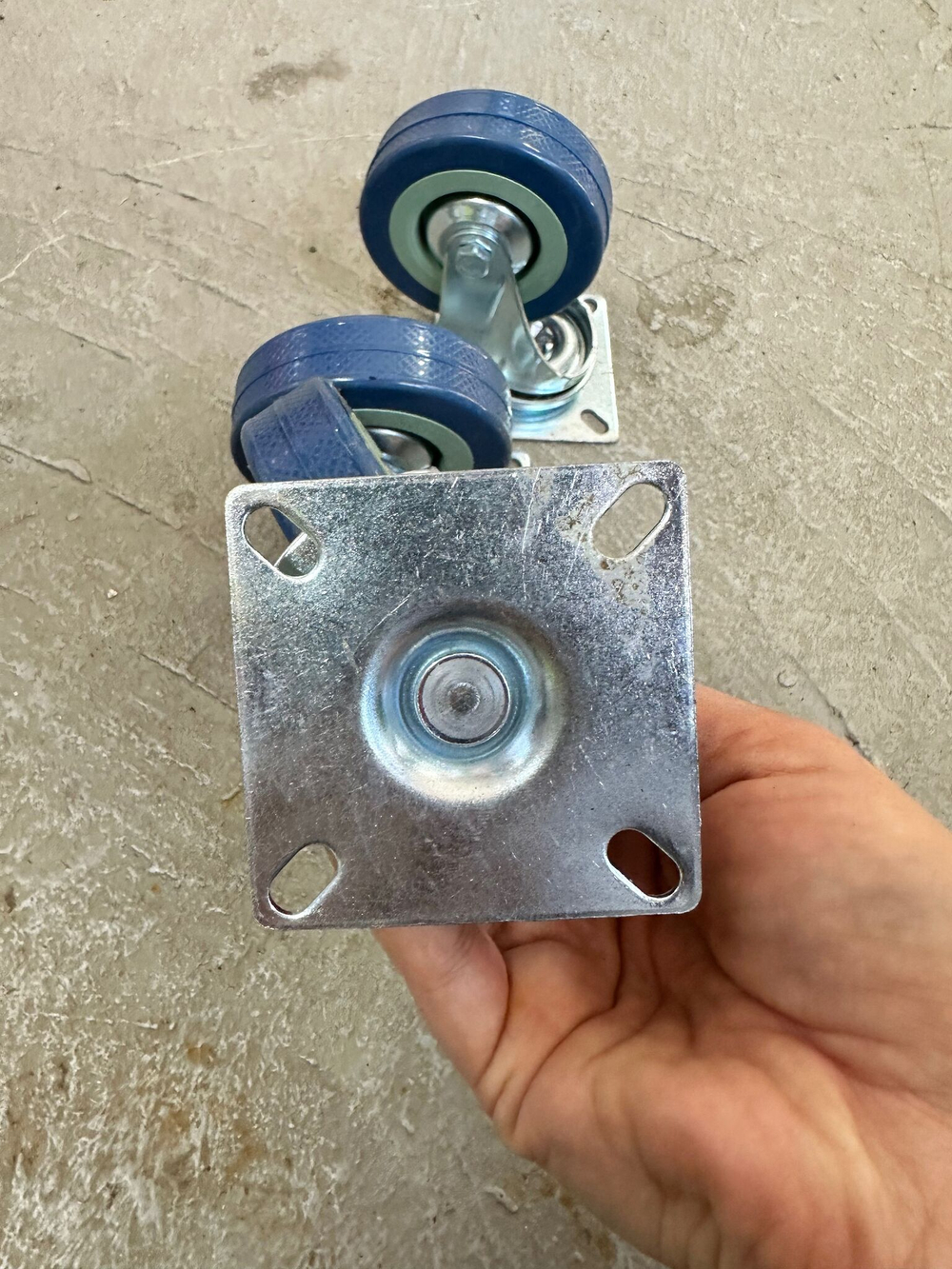 Колесо сер.рез.поворот. 50мм