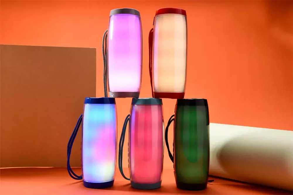 Беспроводная колонка TG-157 (10W/TF/FM/USB) RGB