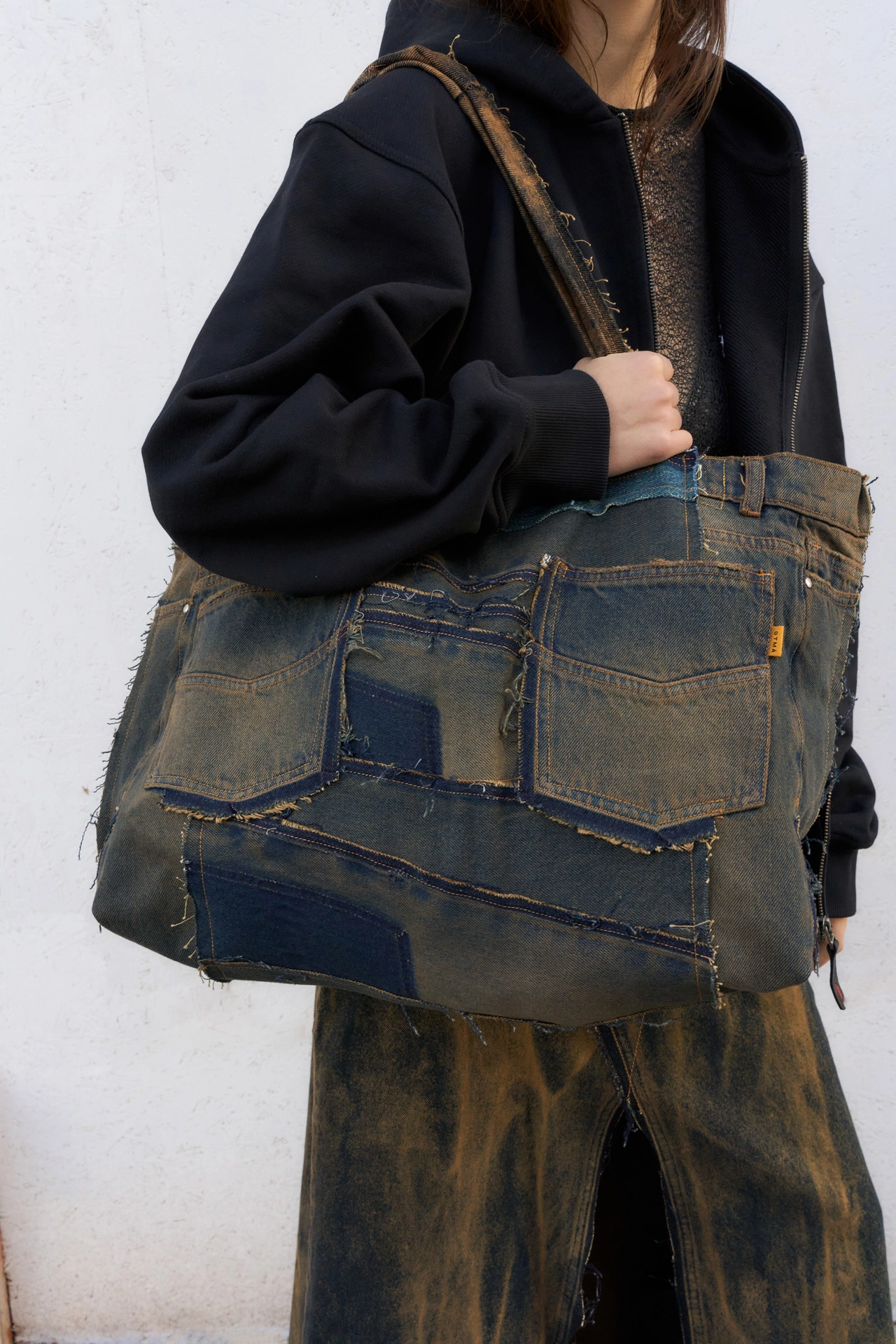 OTMA x YANLO ШОППЕР