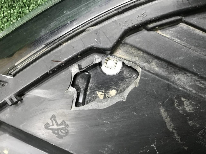 Фара правая Peugeot 3008 2 (2016-2020) LED