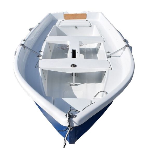 Стеклопластиковая лодка Тортилла-395 Комби без парусного вооружения