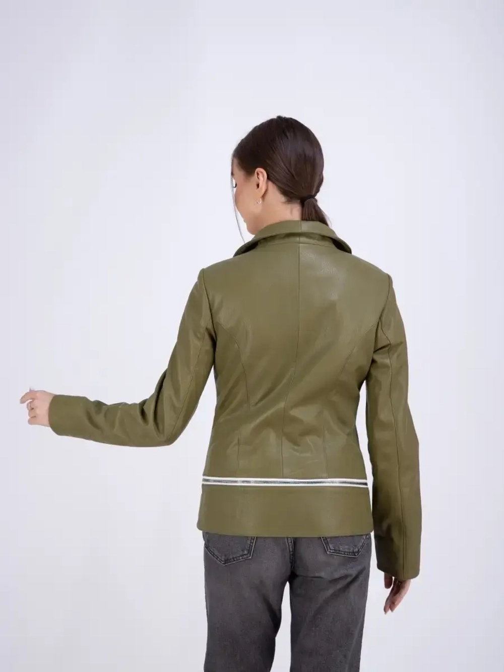 Куртка женская из натуральной кожи