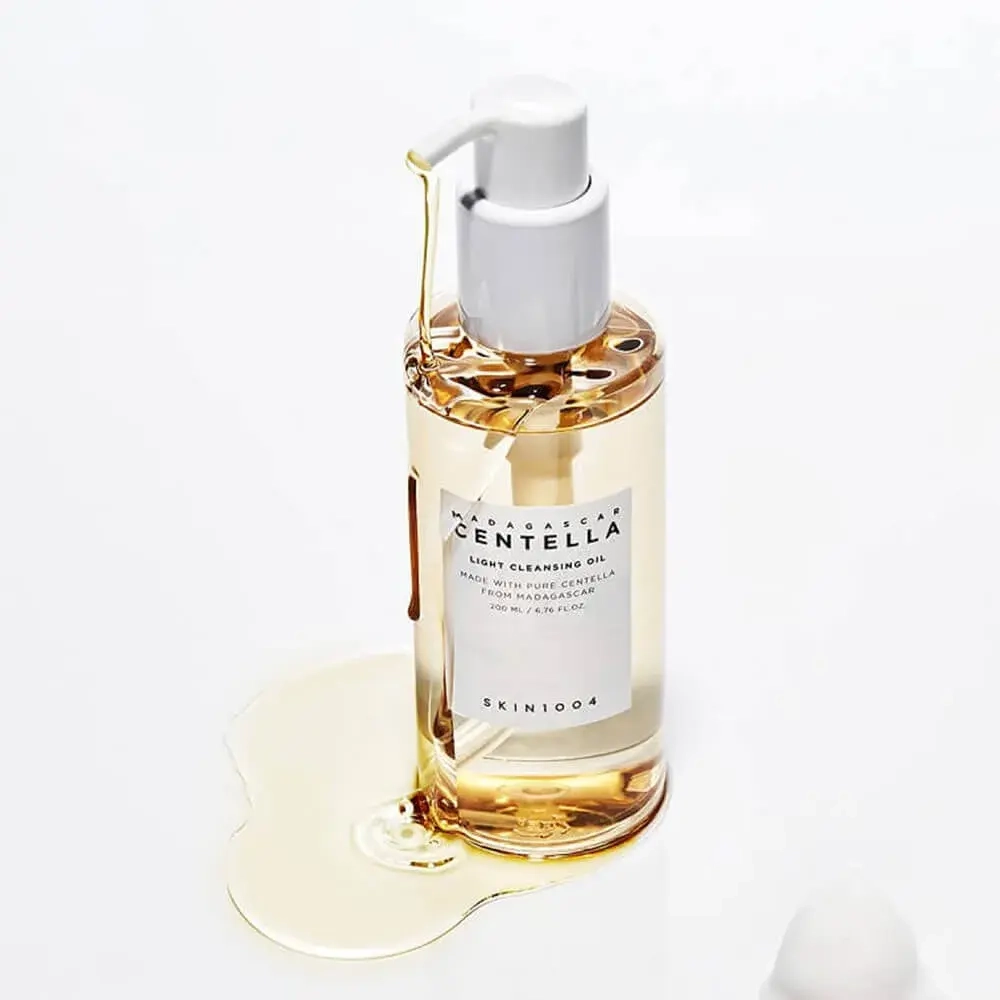 SKIN1004 Успокаивающее гидрофильное масло с центеллой Madagascar Centella Light Cleansing Oil (200 мл)
