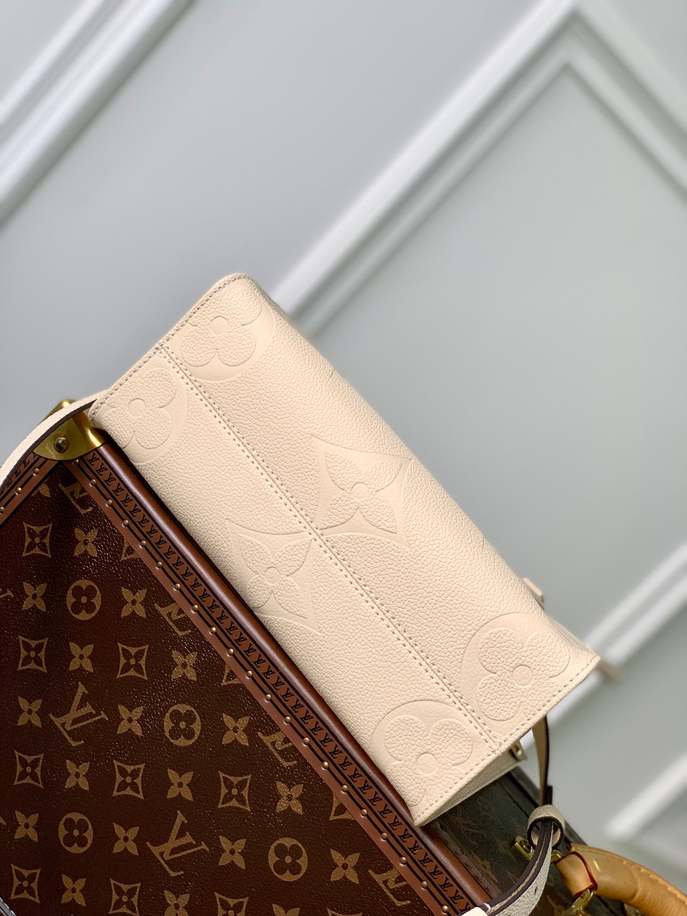 Louis Vuitton Onthego PM