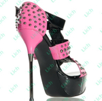 Туфли с металлическими заклепками