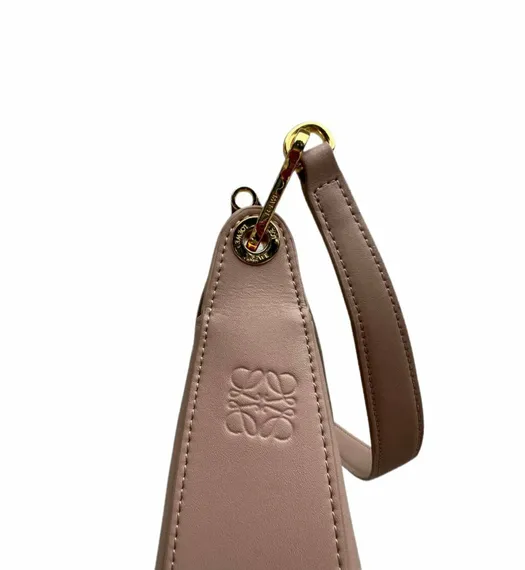 Сумка через плечо Loewe Luna Anagram с украшением бежевый
