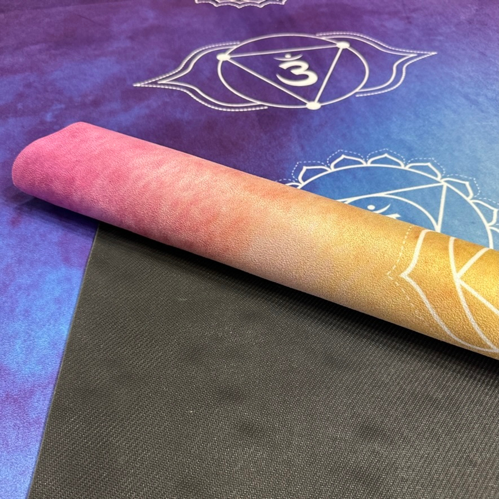 Тревел коврик для йоги Rainbow Chakras 185*68*0,1 см из микрофибры и каучука