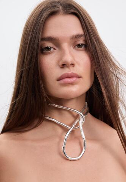 STRADIVARIUS Гибкое ожерелье, серый