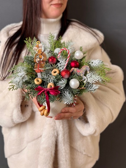 Новогодняя композиция в кружке «Русские традиции»