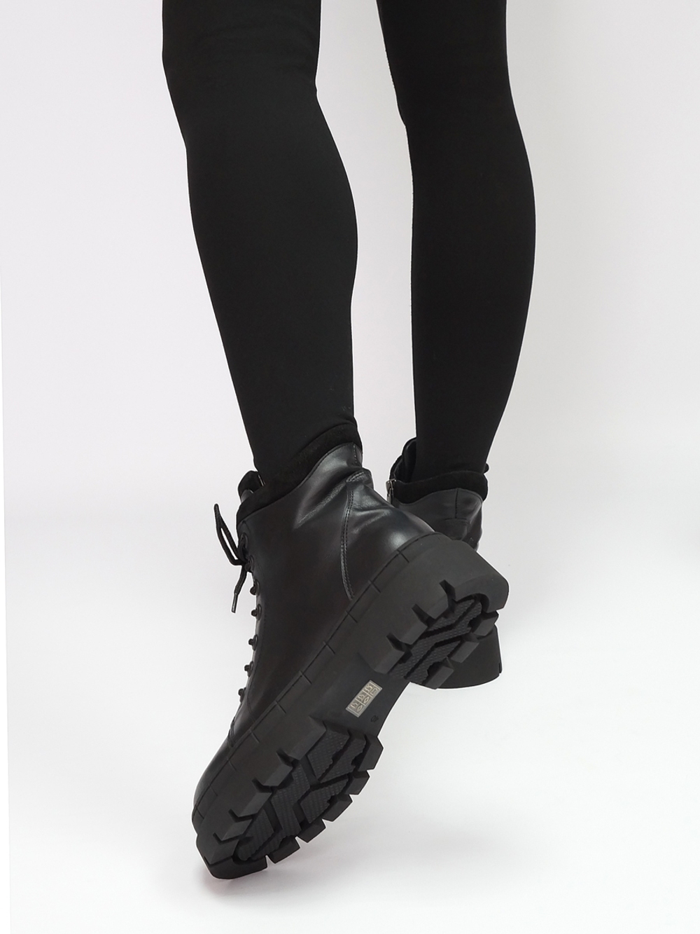 Ботинки женские демисезонные