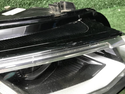 Битая Фара правая VW Tiguan 2 (2020-н.в.) Full LED
