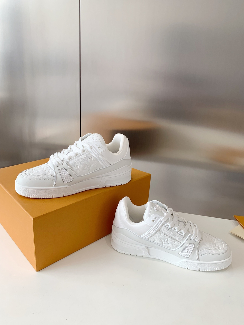 Louis Vuitton Trainer Sneaker