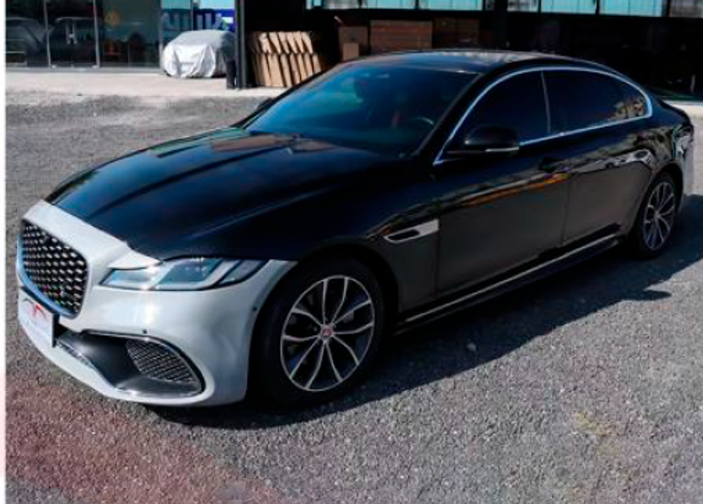 Обвес в стиле Maybach для Jaguar XF 2020-2024 Ягуар