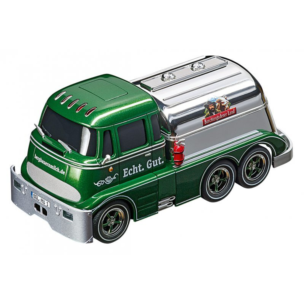 Carrera DIGITAL 132 - Carrera Tanker &quot;Berchtesgadener Landmilch&quot; 30889