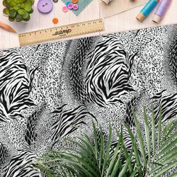 Ткань футер 2-х нитка чёрно-белые принты животных