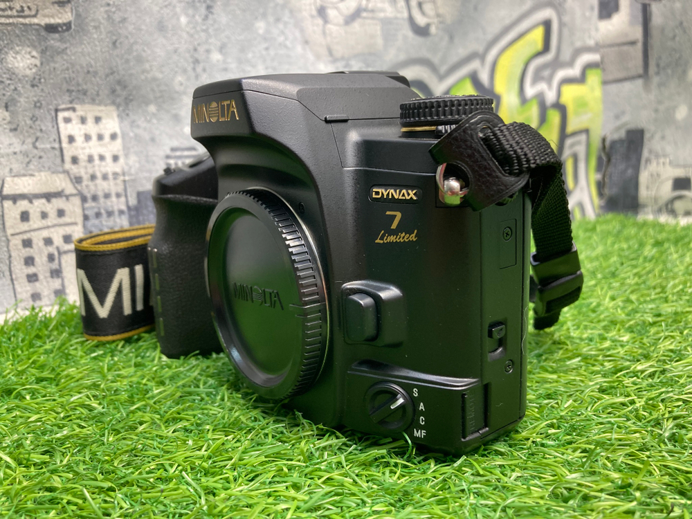 Minolta Dynax 7 Limited Edition