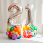 Стойка "Радужное серебро с цифрой"