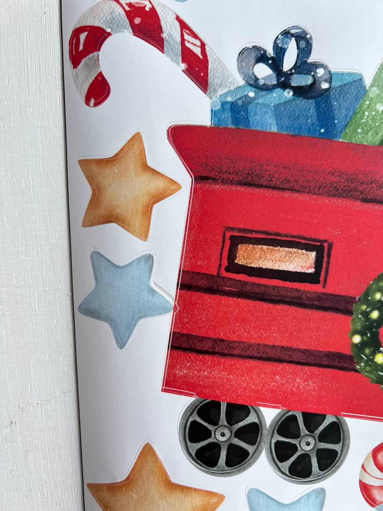 Поезд. уценка. ( двойной рез вокруг некоторых элементов + небольшой контур )