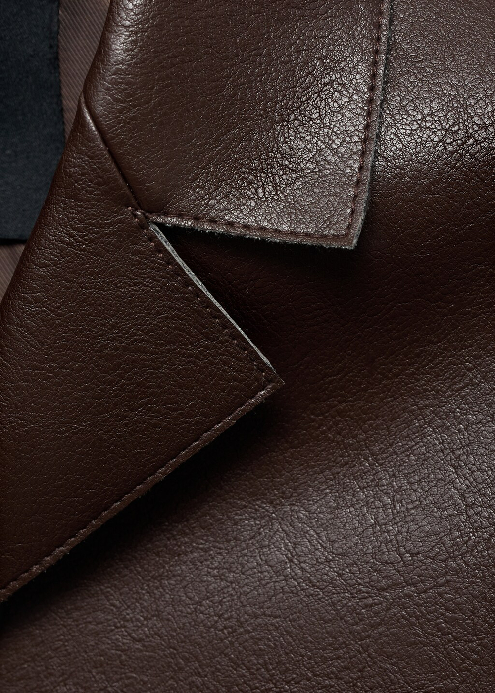 Куртка из искусственной кожи с карманами