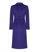 Двубортное приталенное пальто с английским воротником