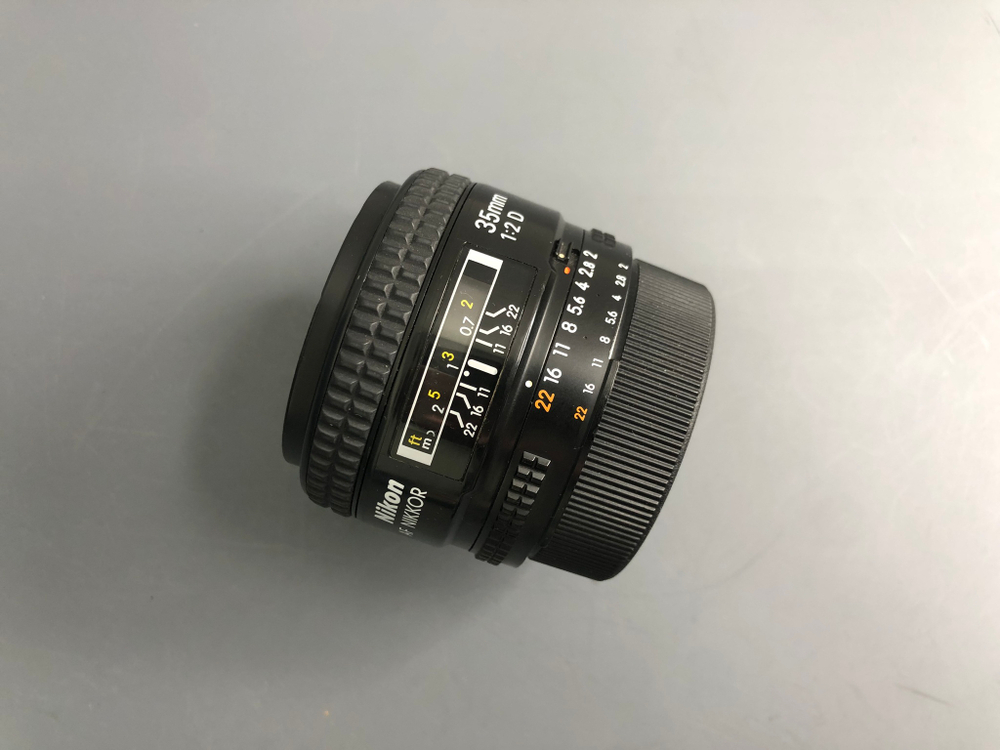Nikon 35mm 2 AF Nikkor
