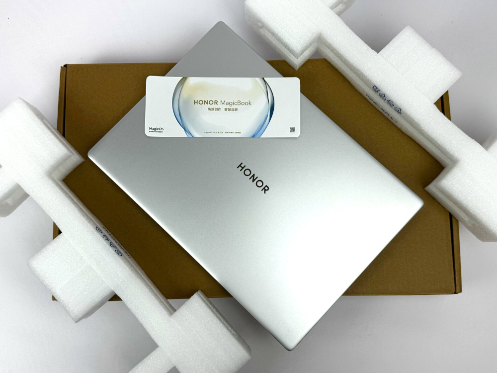 Новый ноутбук Honor Magicbook X16 / Ryzen 5 7640HS / 16GB DDR5 / 512GB / FullHD / Win11 / Русско-Английская клавиатура