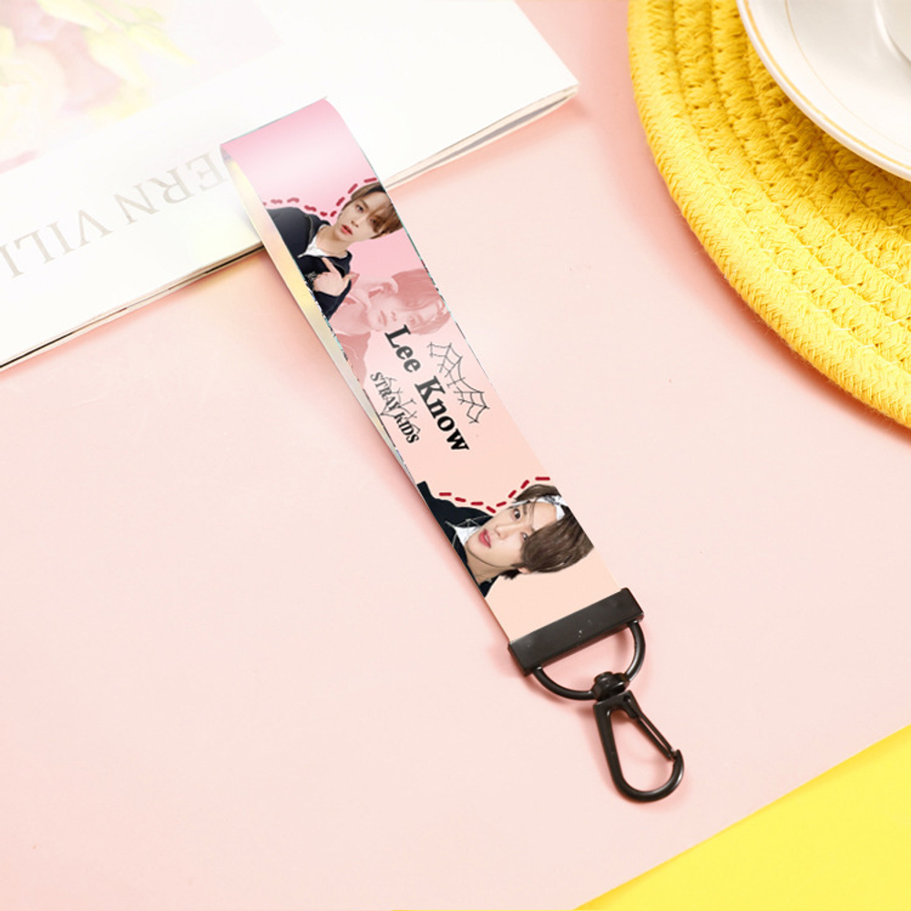 Брелок-ленточка "Стрей Кидс / Stray Kids"