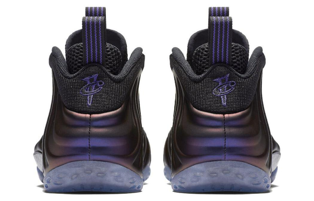 Кроссовки Nike Foamposite One "Black And Varsity Purple" 2024