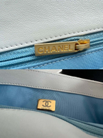 Chanel Flap 18 cm