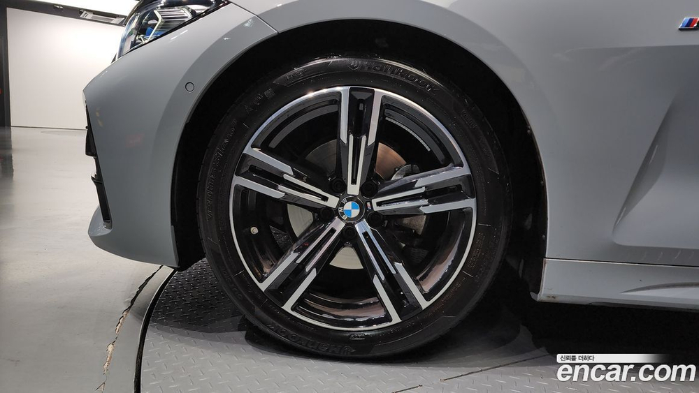 BMW 4 Series (G22) 420i Online Exclusive Convertible (08.2022)