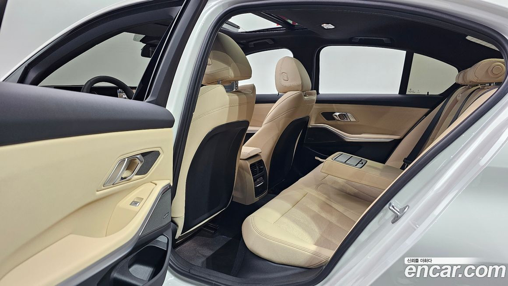 BMW 3 Series (G20) 320i M Sports (10.2023)