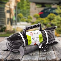 Удлинитель силовой ЭРА UFx-1e-3x2,5-20m-IP44(KG) на рамке с заземлением 1 розетка 20 м КГ 3х2,5мм2
