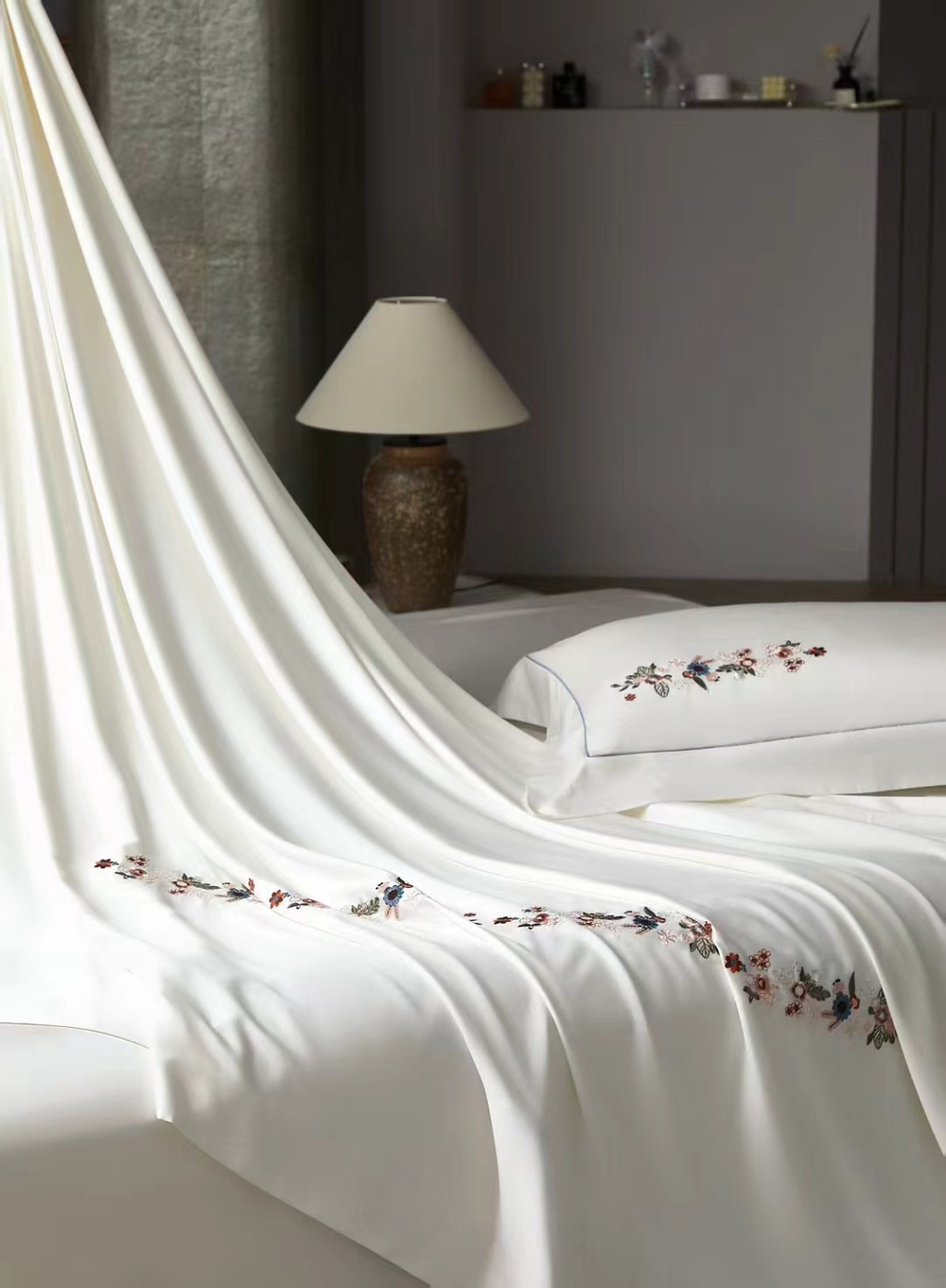 Постельное белье Junie White