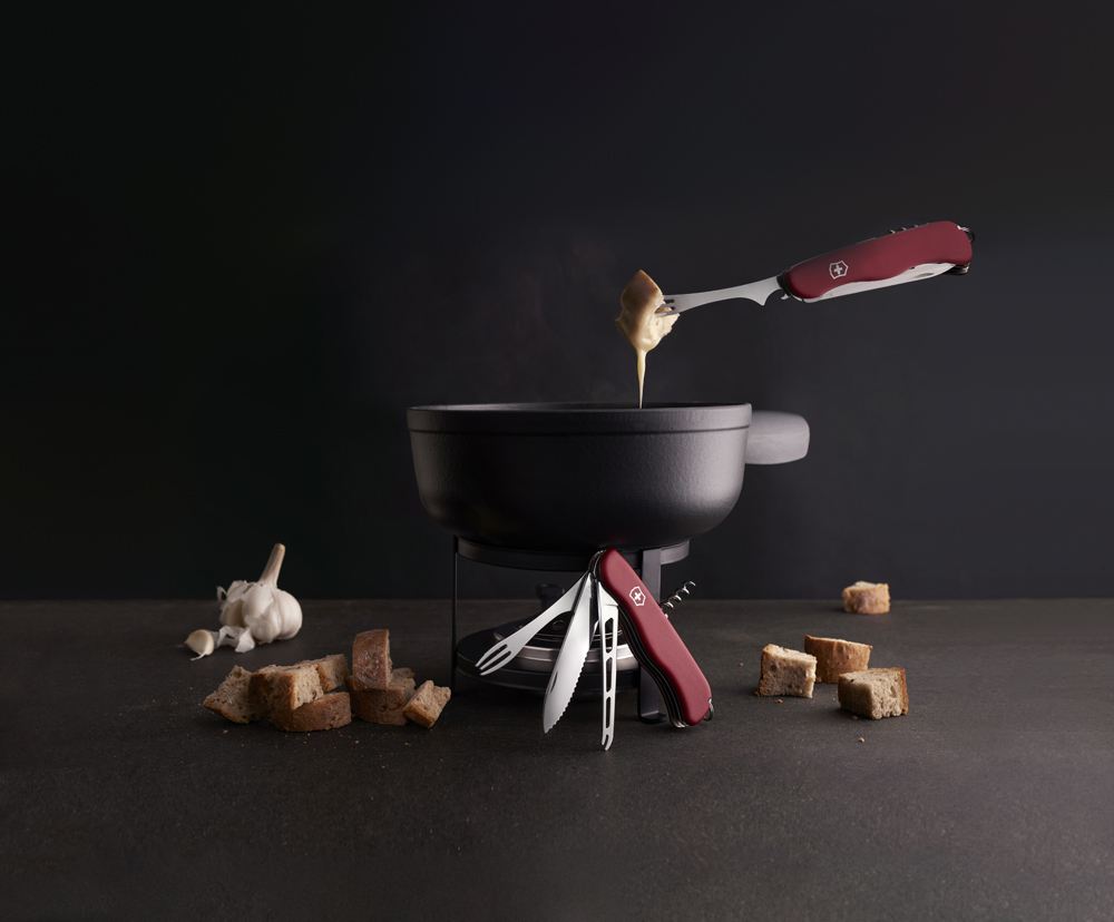 Нож Victorinox Cheese Master, 111 мм, 8 функций, с фиксатором лезвия, красный