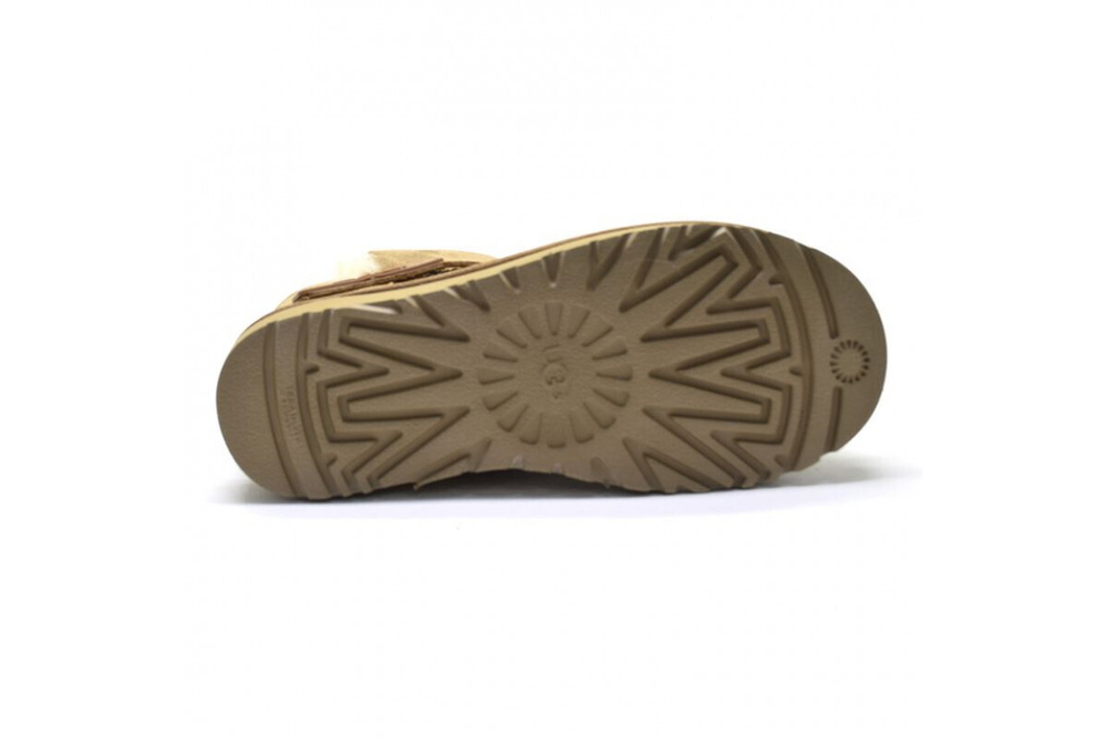 UGG Mini Bailey Graphic Logo Suede Chestnut