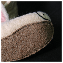 Валяные тапочки «Крольчули»