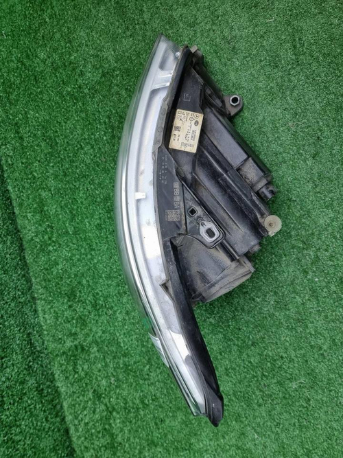 Фара левая Mercedes V w447 (2014-н.в.) LED