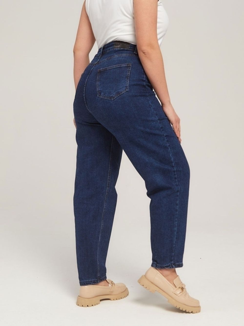 Джинсы бананы