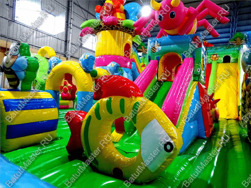 Коммерческий надувной батут "Хамелеон и динозавры" 20*10*7 м