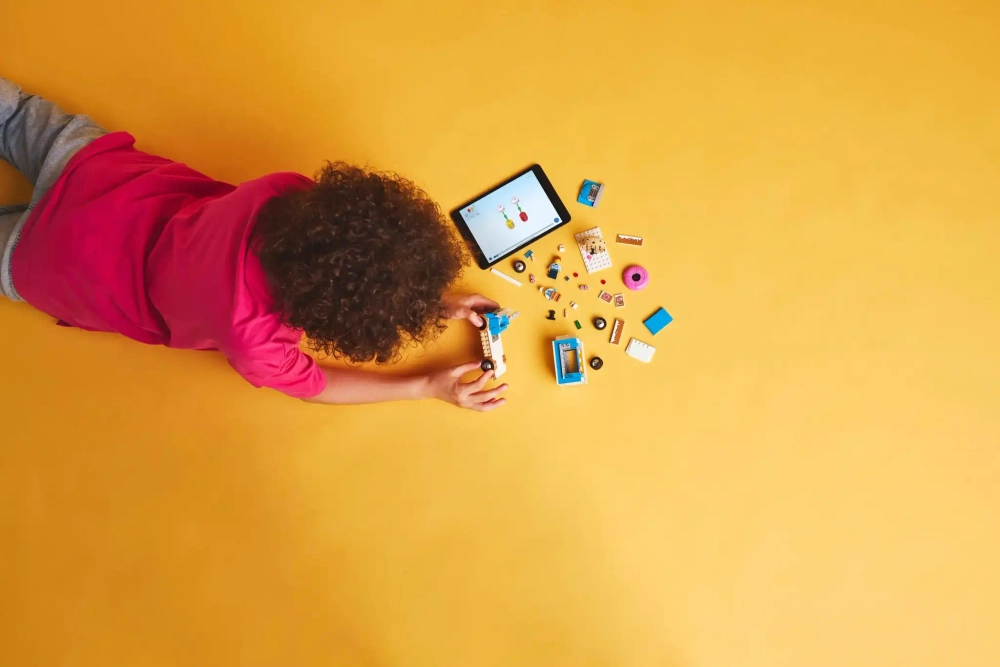 Конструктор LEGO City 60452 Машина с пончиками