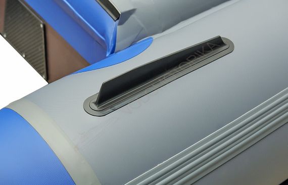 Надувная лодка Roger TROFEY 3300