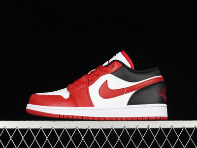 Jordan 1 Low Reverse Black Toe