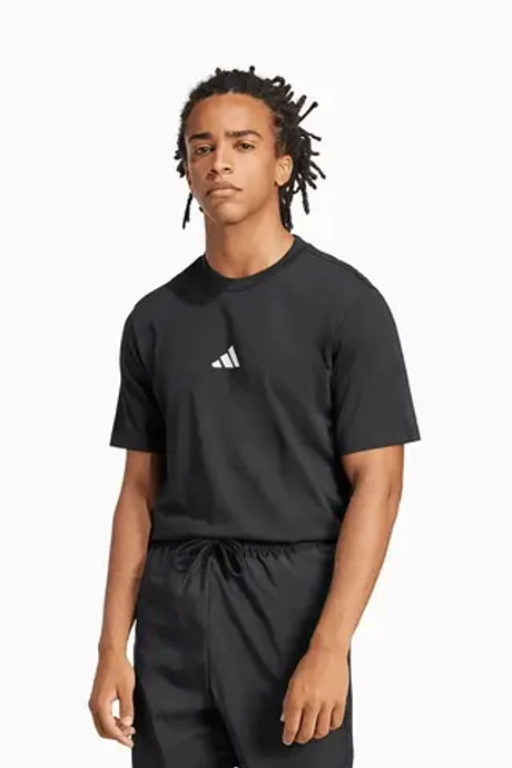 Футболка adidas Essentials Small Logo Single - черный