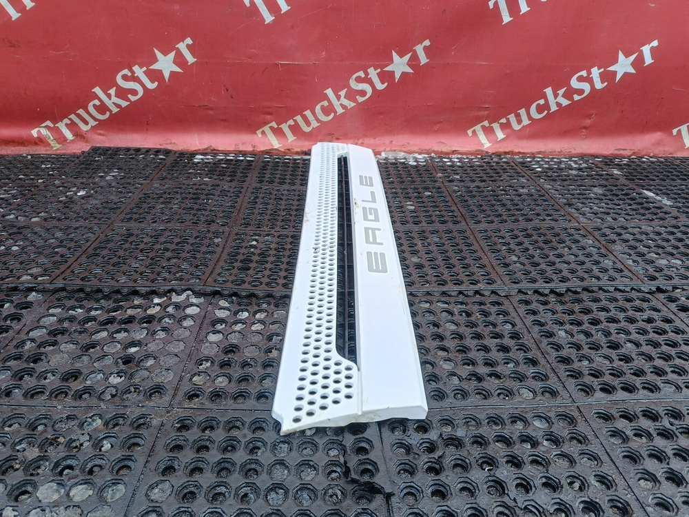 Накладка бампера 2023г