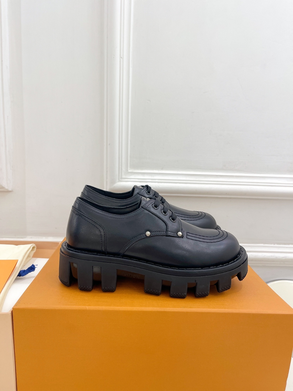 Louis Vuitton Checker Derby