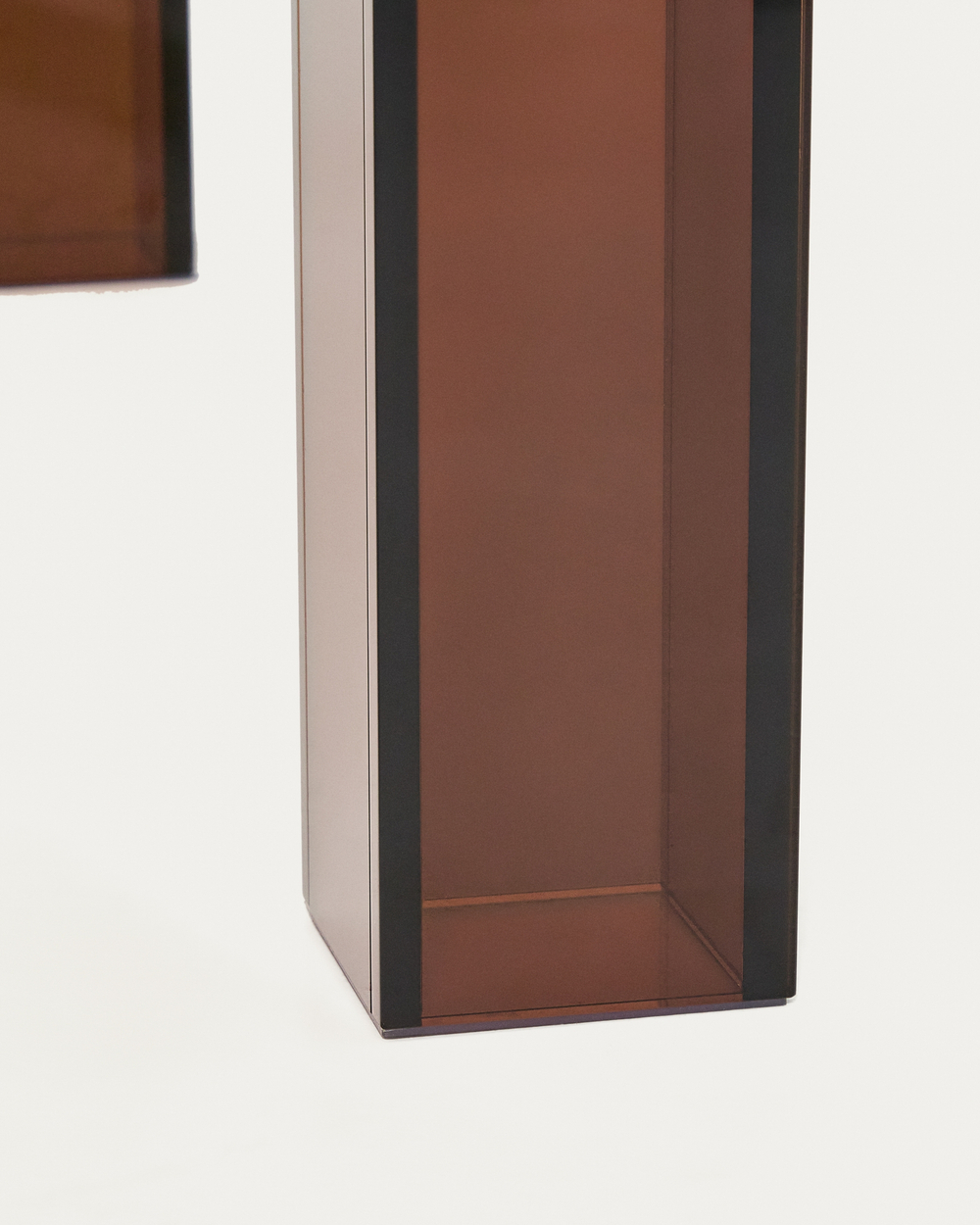 Стол Adularia из коричневого закаленного стекла 200 x 100 см