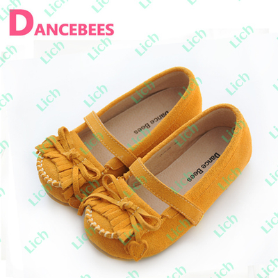 Мокасины детские замшевые с ремешком и бантом